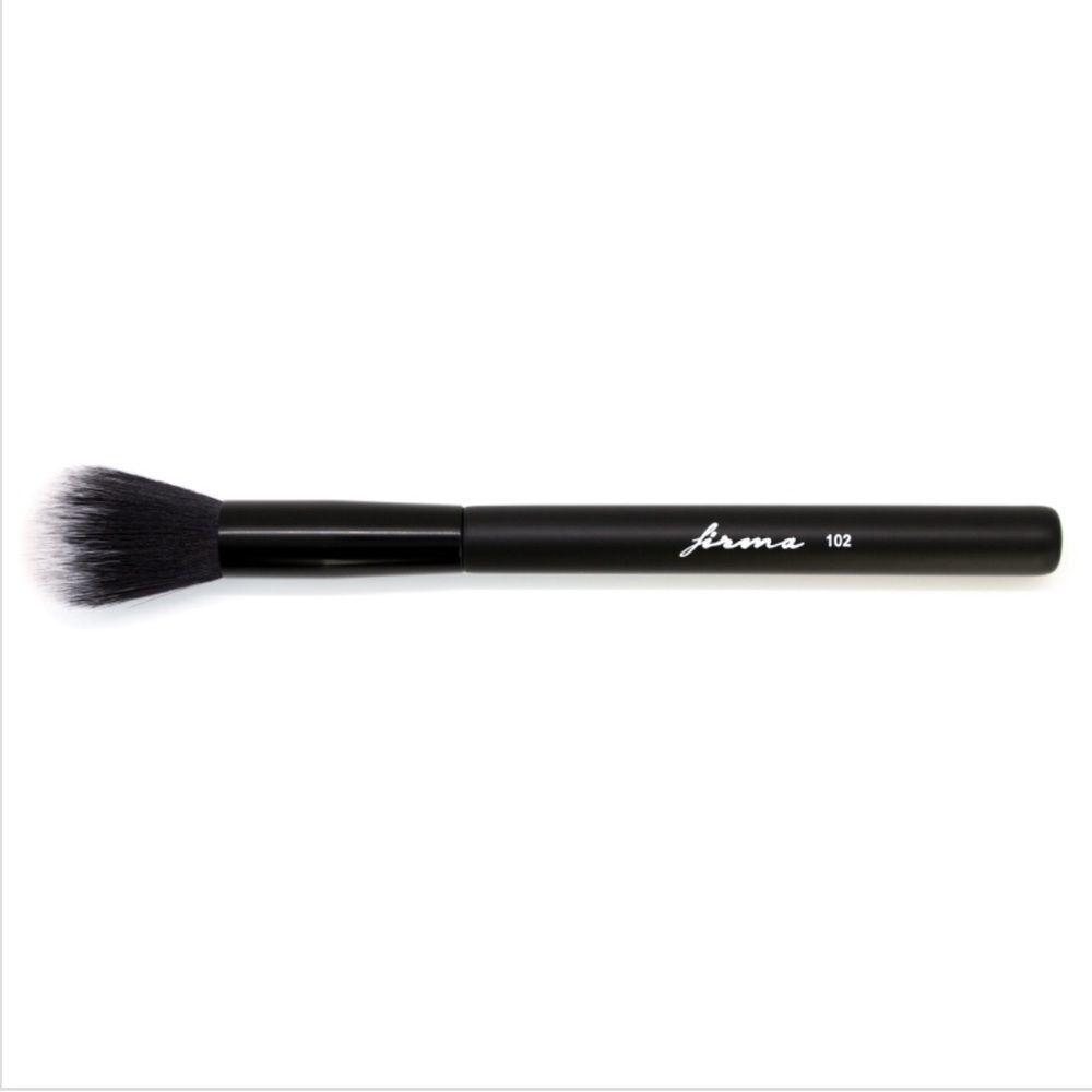 NWT Firma Beauty Makeup Blush Brush #102